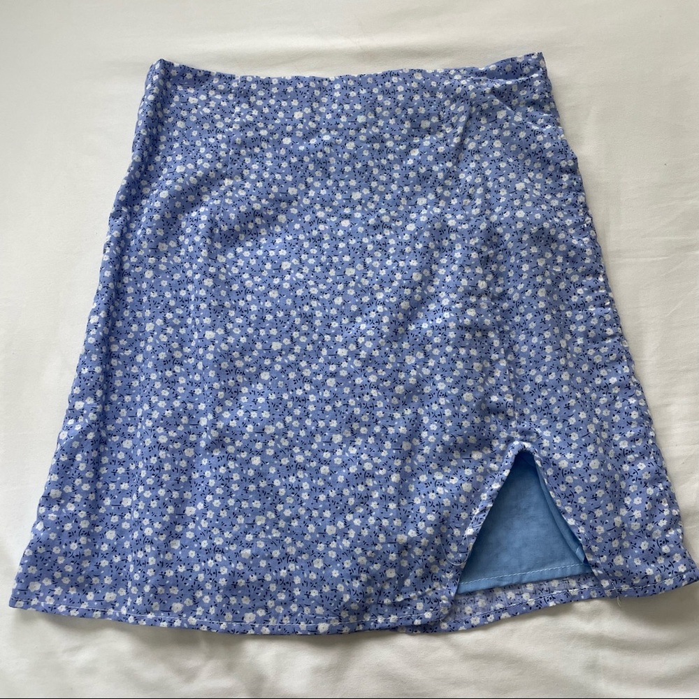 Blue & White Floral Slit Skirt